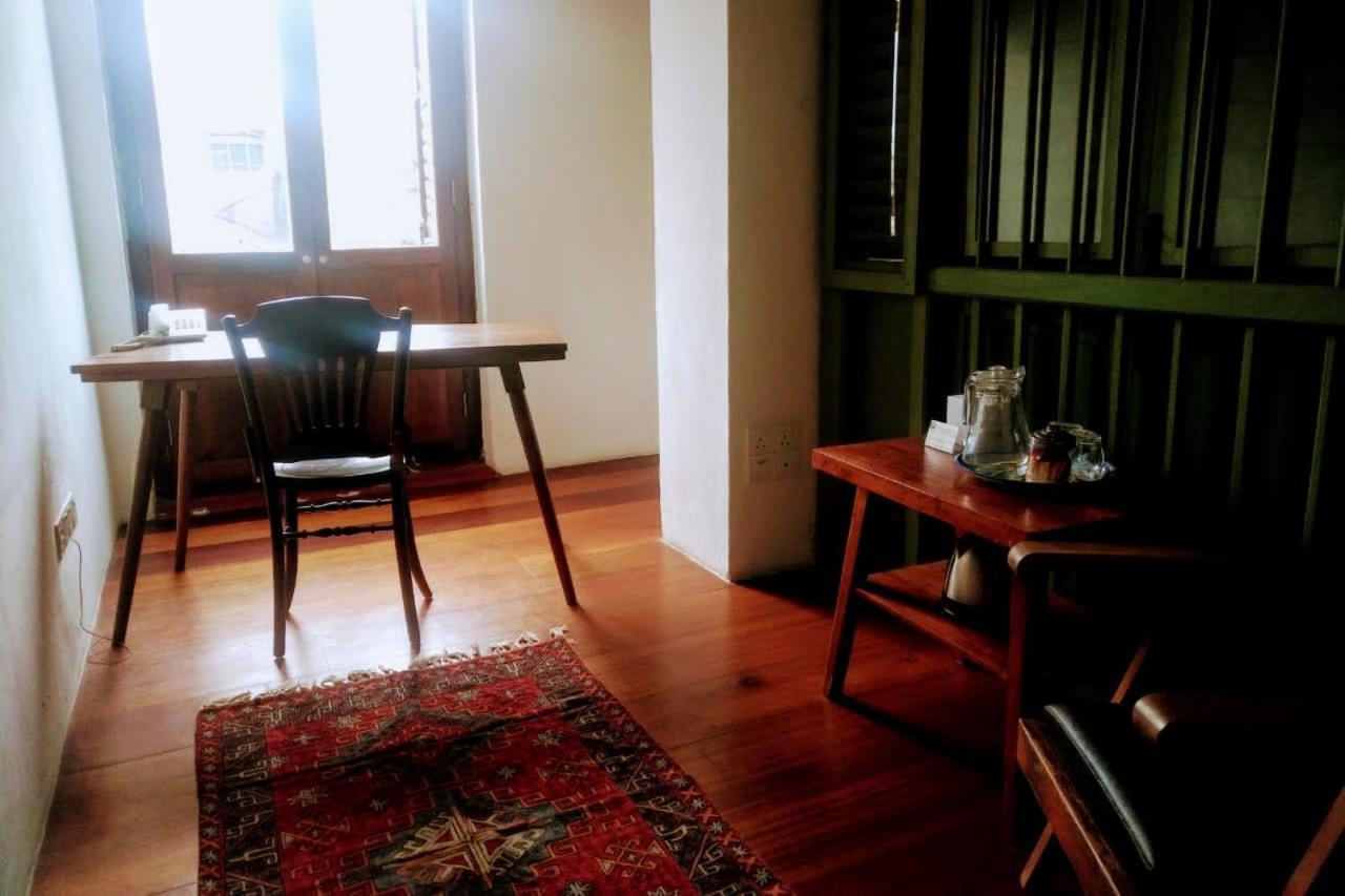 Ren I Tang Heritage Inn Джордж Таун Екстериор снимка