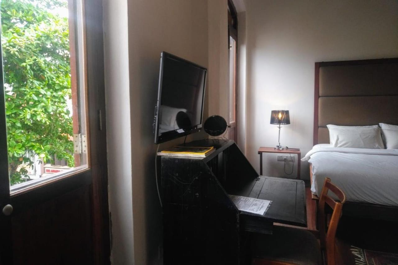 Ren I Tang Heritage Inn Джордж Таун Екстериор снимка