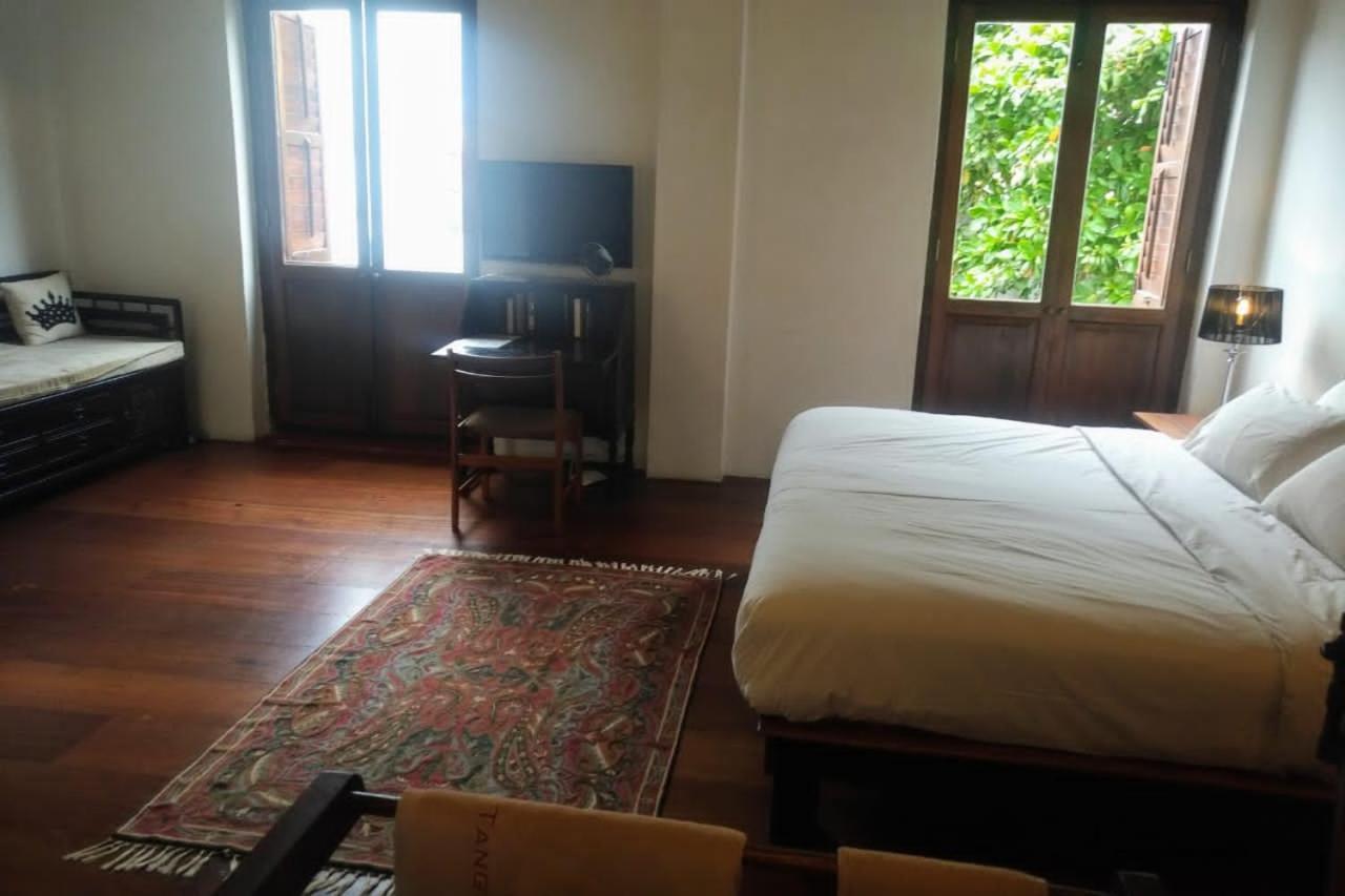 Ren I Tang Heritage Inn Джордж Таун Екстериор снимка