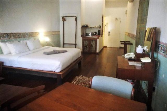 Ren I Tang Heritage Inn Джордж Таун Екстериор снимка