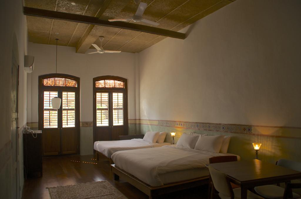 Ren I Tang Heritage Inn Джордж Таун Екстериор снимка